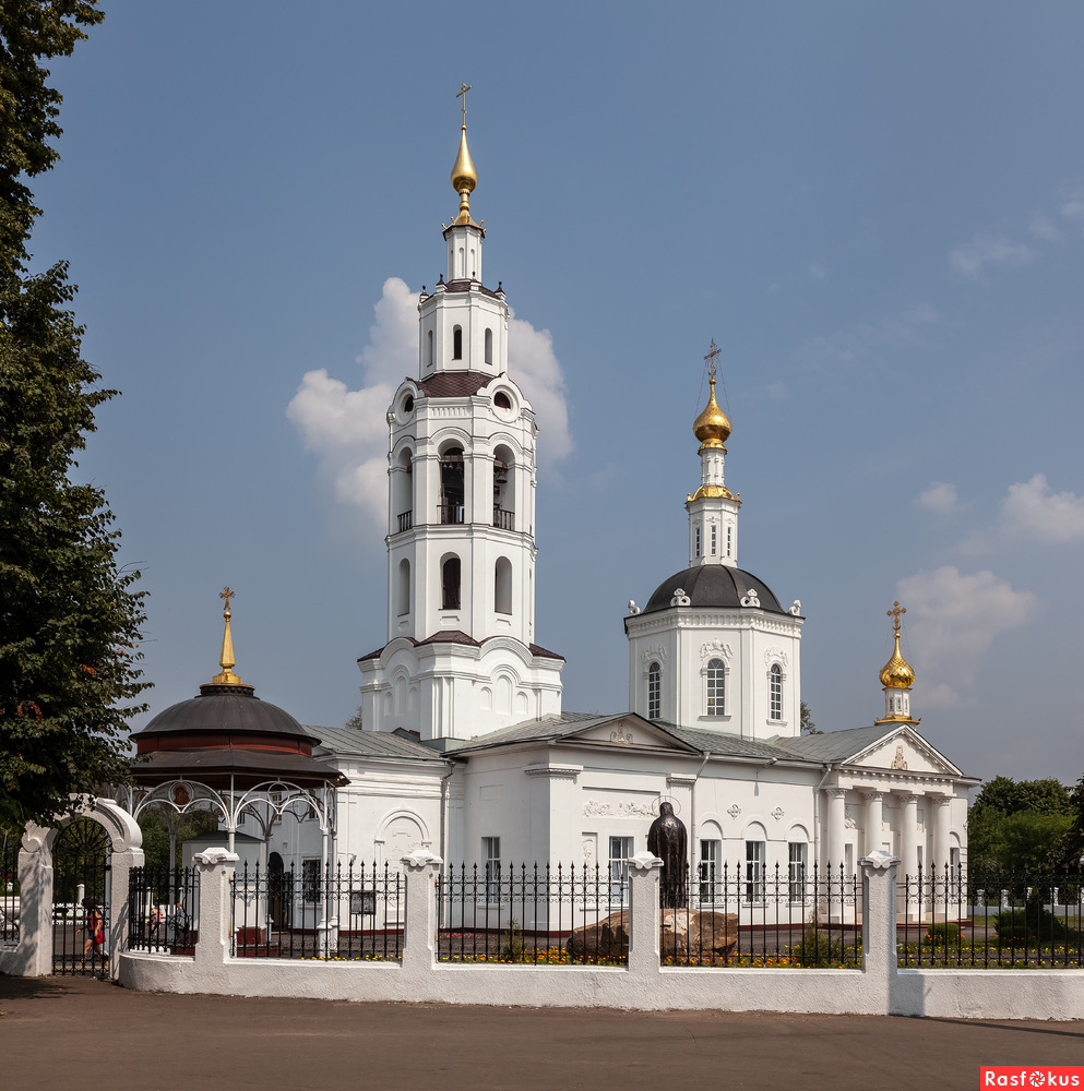 ЦЕРКВИ И МОНАСТЫРИ ОРЛОВСКОГО КРАЯ